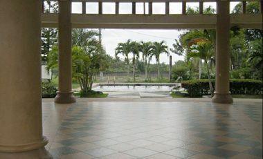 Subdivision Lot Near Beach