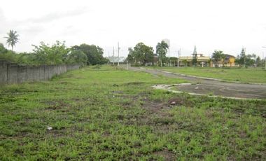 Subdivision Lot Near Beach