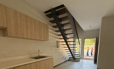 FOR SALE HOUSE AND LOT IN ANTIPOLO 6.7M All in