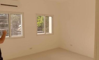 Townhouse for Rent at Bayanihan Enclave in BF Homes, Paranaque City
