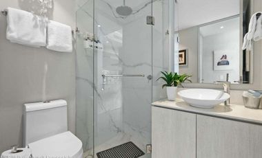 Departamento con vista al mar en Marina Vallarta, piso 10