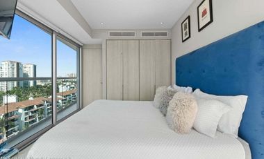 Departamento con vista al mar en Marina Vallarta, piso 10