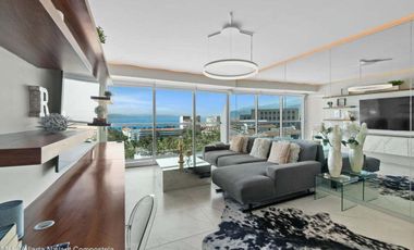 Departamento con vista al mar en Marina Vallarta, piso 10