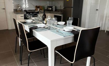 FOR SALE COMMERCIAL / RESIDENTIAL SUCAT PARAÑAQUE TOWNHOUSES