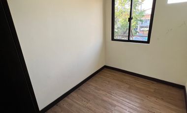 Townhouse for sale at Victoria Park Executive Infront of SM Southmall
