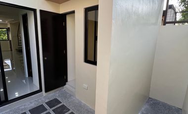 Townhouse for sale at Victoria Park Executive Infront of SM Southmall