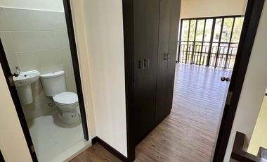 Townhouse for sale at Victoria Park Executive Infront of SM Southmall