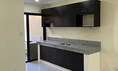 Townhouse for sale at Victoria Park Executive Infront of SM Southmall