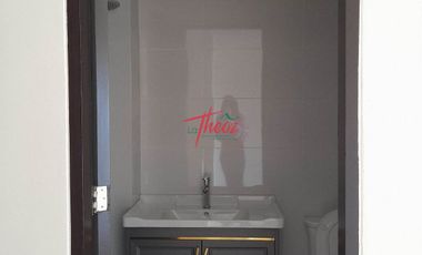 1BR Condominium @ R Residences with Balcony for sale at Manila