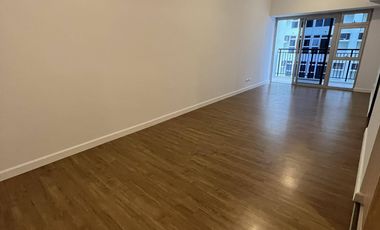 Clean Title Unfurnished 1BR with Balcony FOR SALE at Verve Residences BGC Taguig