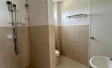 Fully Furnished two storey single detached