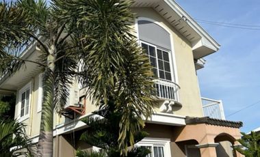 Fully Furnished two storey single detached