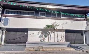 3BR Duplex House for Rent at Makati City