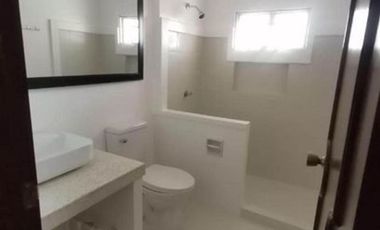 3BR Duplex House for Rent at Makati City