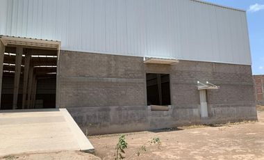 Bodega en Venta a pie de carretera de 246.42 m2