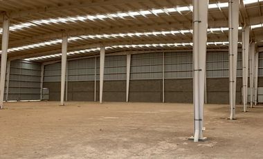 Bodega en Venta a pie de carretera de 246.42 m2