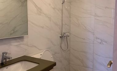 For Sale : 2 Bedrooms with balcony in Mandani, Cebu CIty