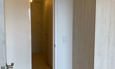 For Sale : 2 Bedrooms with balcony in Mandani, Cebu CIty