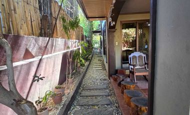 FOR SALE: Well-Maintained House and Lot in Alabang Hills Village