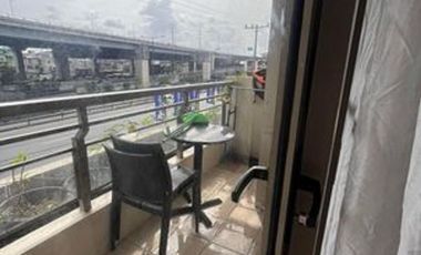 1BR Condo Unit for Rent at Fairway Terraces, Villamor Pasay City