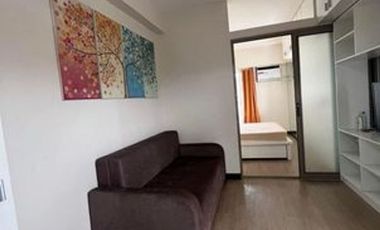 1BR Condo Unit for Rent at Fairway Terraces, Villamor Pasay City