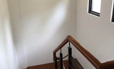 3BR House and Lot for Rent at La Residencia, Sta Rosa Laguna