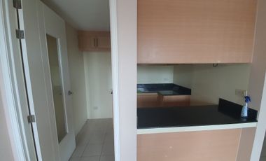 Condo For Rent: 4BR Unit in Bay Garden Club Residences, Metropark Pasay City