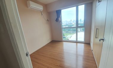 Condo For Rent: 4BR Unit in Bay Garden Club Residences, Metropark Pasay City