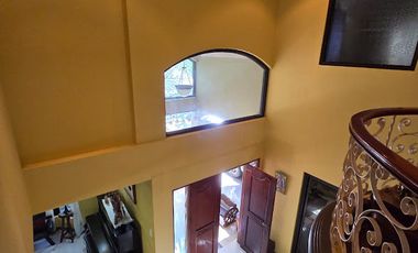 Well-Maintained House & Lot For Sale in Alabang Hills Village