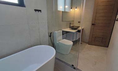 For Sale: Casa Industria - Sleek Industrial Abode, Angeles