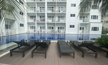 Shore Tower A Pasay: Studio Condominium with Balcony for Rent