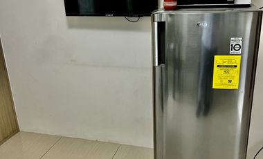 Shore Tower A Pasay: Studio Condominium with Balcony for Rent