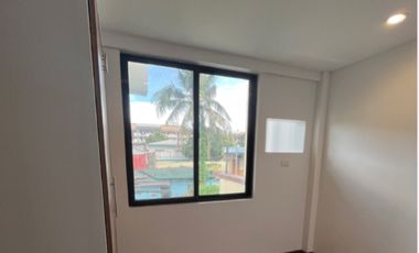 Brand New Townhouse in Barangay Sun Valley, Parañaque For Sale