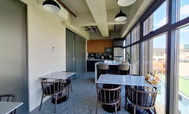 Mandaluyong Office Building Semi Furnished w/ Roofdeck For Sale SD