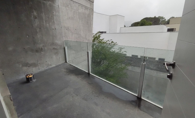 OFICINA RENTA PLAZA 02  145 M2