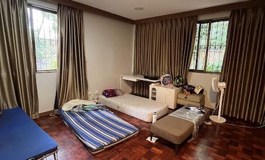 FOR RENT HOUSE AND LOT IN DASMARINAS VILLAGE MAKATI