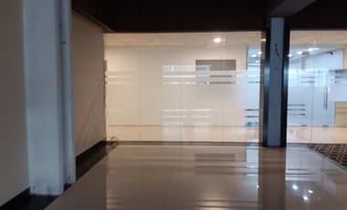 350 SQM Office Space For Rent in Pasay City!