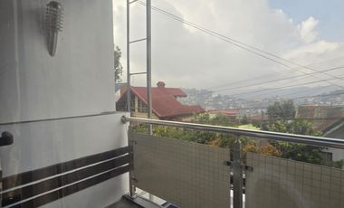 Baguio Townhouse 3 minutes to Burnham and Baguio market
