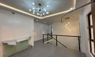 3 Bedroom House w/ maid's room for Sale in Savannah Subd. Angeles City Pampanga
