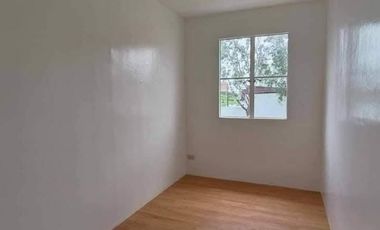 2 Bedrooms Townhouse For Sale in Imus Cavite