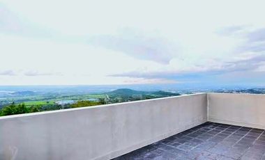 Ayala Greenfield Estates 3 Bedroom House and Lot  with 2 Car Garage For Rent at
