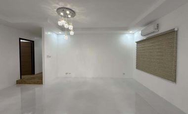 Newly Built Modern Bungalow with pool for Sale in Angeles City near Clark!