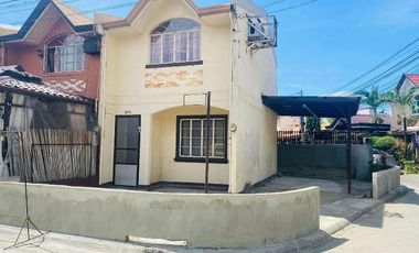 Semi-furnished Townhouse for rent