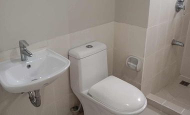 For Sale 1 Bedroom Bare type Unit In Sorrel Residences, Manila