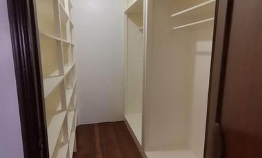 PN56160 Duplex House for Rent in MAKATI!