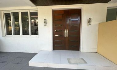 5BR Modern Duplex House for Rent at Bel Air Village, Makati City