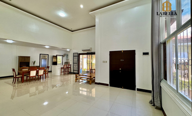 HIGH-CEILING HOME WITH GUESTHOUSE FOR SALE