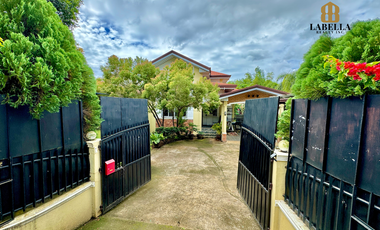 HIGH-CEILING HOME WITH GUESTHOUSE FOR SALE