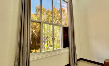 HIGH-CEILING HOME WITH GUESTHOUSE FOR SALE