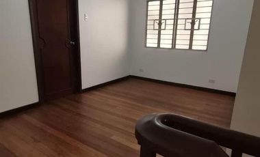 PN56161 Duplex House for Rent in MAKATI!